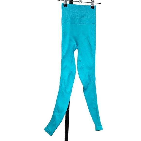 Lululemon Zone In Tights 28" Blue Size 0 - Picture 7 of 7